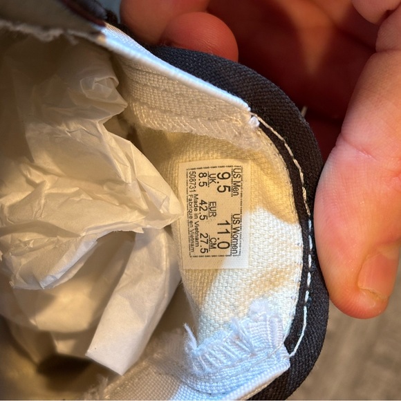 Men’s Slip On Black/white Vans 9.5 - Picture 3 of 3